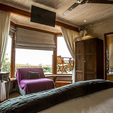 A Whale Of A View Bed & Breakfast Plettenberg Bay Esterno foto