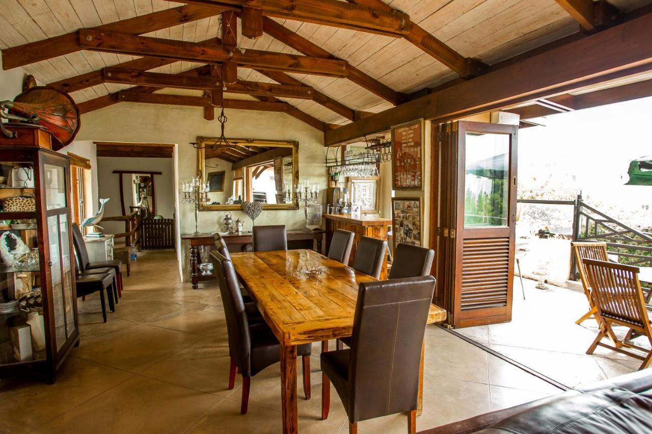 A Whale Of A View Bed & Breakfast Plettenberg Bay Esterno foto